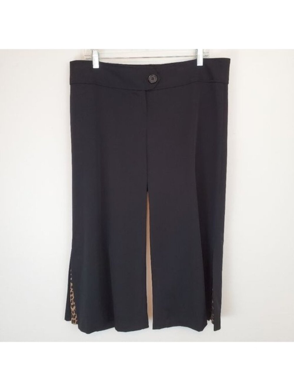 Vintage Cleveland Street wide leg capri culottes with cheetah print panel